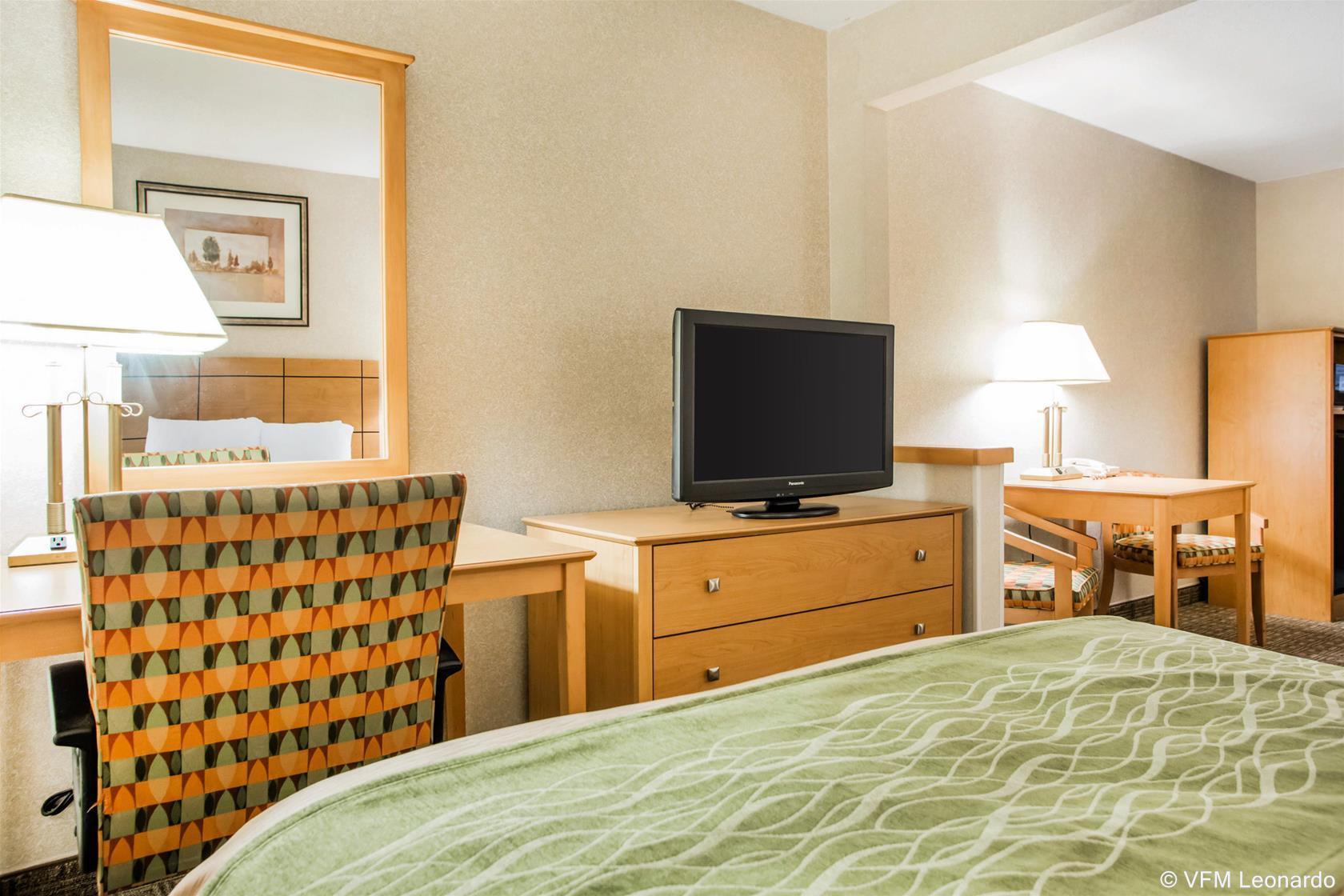 Quality Inn & Suites Green Bay Eksteriør billede