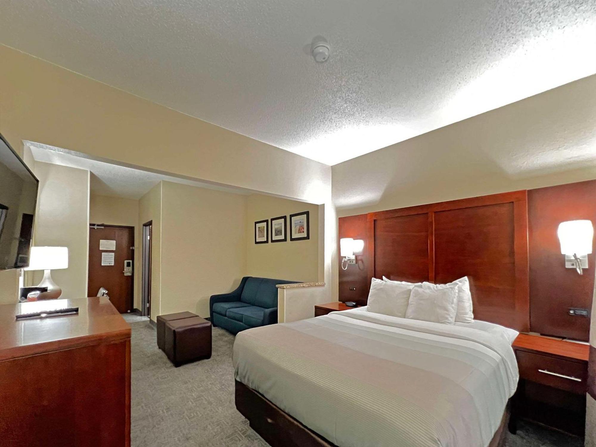 Quality Inn & Suites Green Bay Eksteriør billede