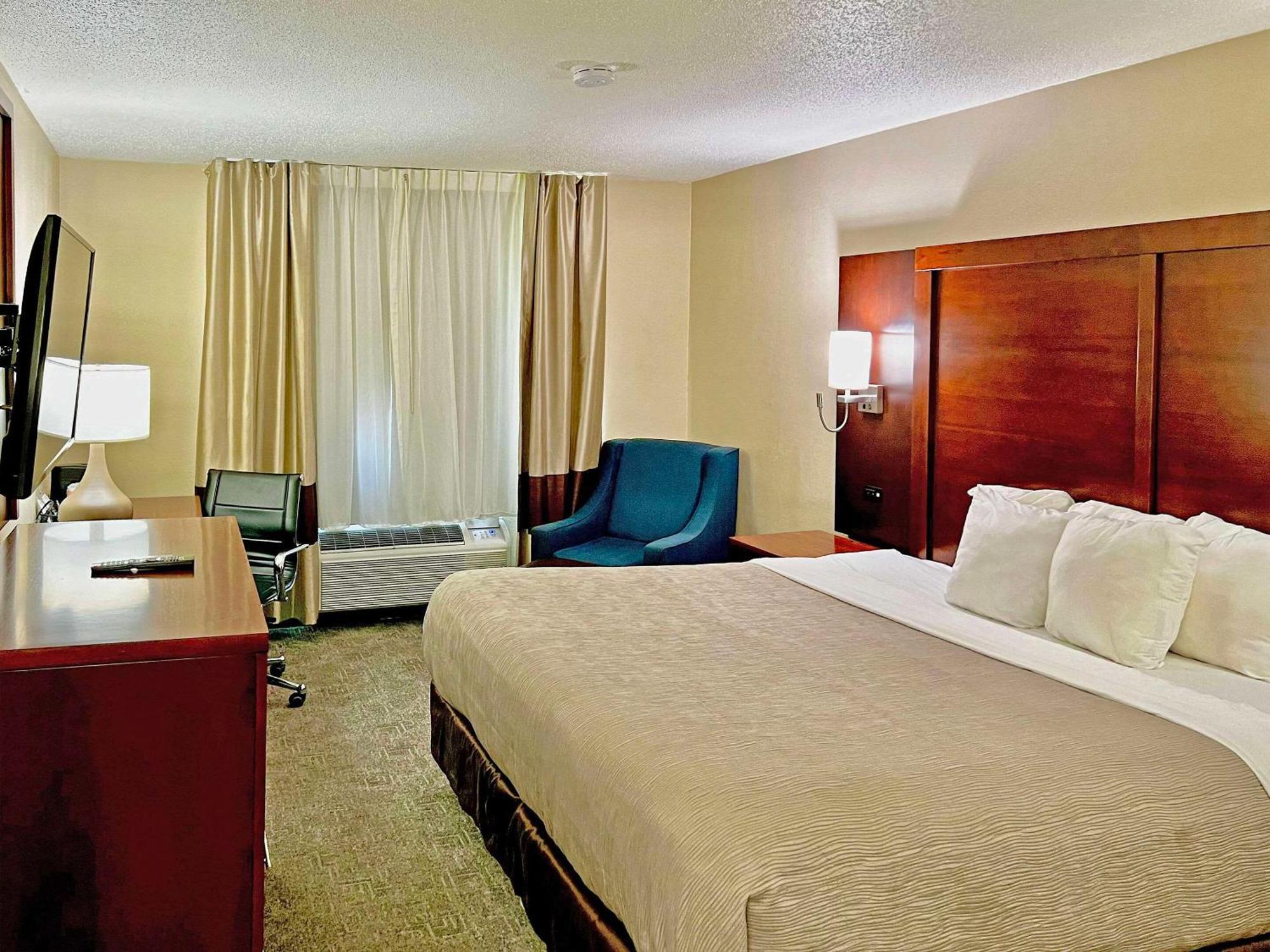 Quality Inn & Suites Green Bay Eksteriør billede